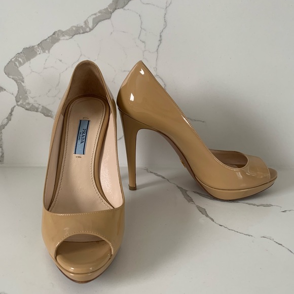 Prada heels nude 37.5 classic - Picture 2 of 5
